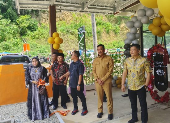 Lopo Tepsun Resmi Hadir di Padang Laru Panyabungan Timur, Usung Konsep Kopi Asli Mandailing di Tepi Sungai