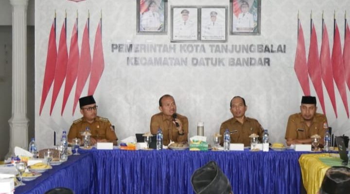 Wali Kota Tanjungbalai Pimpin Rakorpem Kecamatan Datuk Bandar, Tekankan Dukungan Visi EMAS