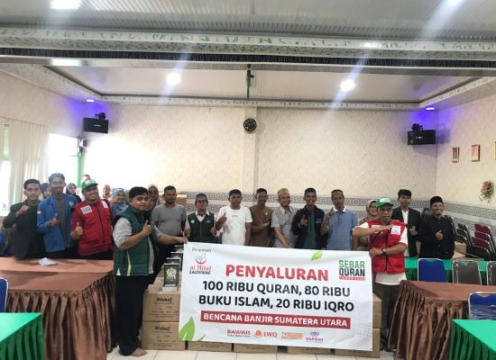 Gelar Safari Ramadhan 1447: GII dan LAZISWAF Al Hilal Bagikan Seribu Al Qur’an ke Korban Bencana Tapteng