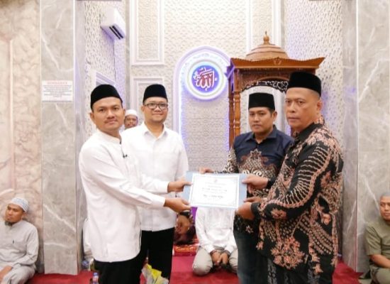 Safari Ramadhan di Masjid Hidayatullah, Wali Kota Mahyaruddin Serap Aspirasi dan Dorong Budaya Gotong Royong