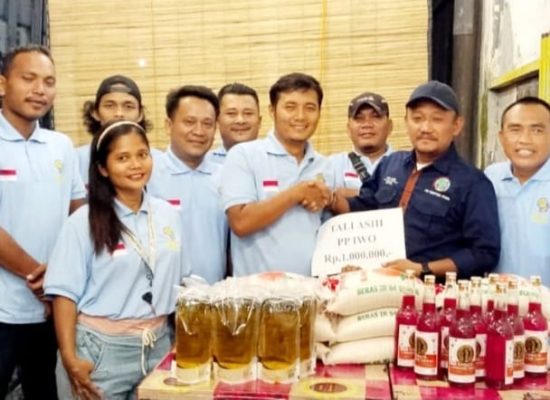 PW IWO Sumut Serahkan Bantuan untuk Rekan Wartawan Terdampak Bencana di Sibolga-Tapteng