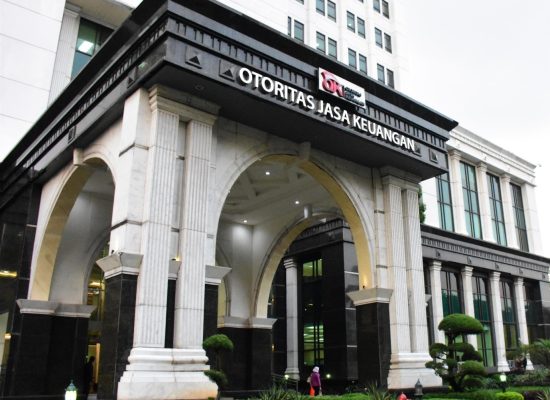 OJK Denda Pegiat Medsos Rp5,35 Miliar dan Tiga Pihak Terkait Manipulasi Saham