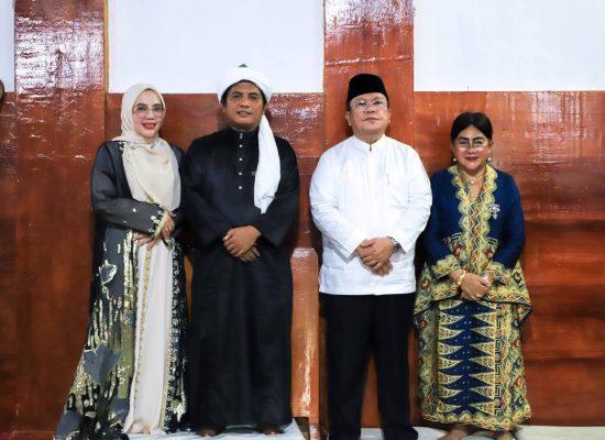 Perkokoh Nilai Toleransi, Wali Kota Wesly dan Ketua PKK Ny Liswati Halal Bihalal Idul Fitri di Persulukan Babussalam TGB