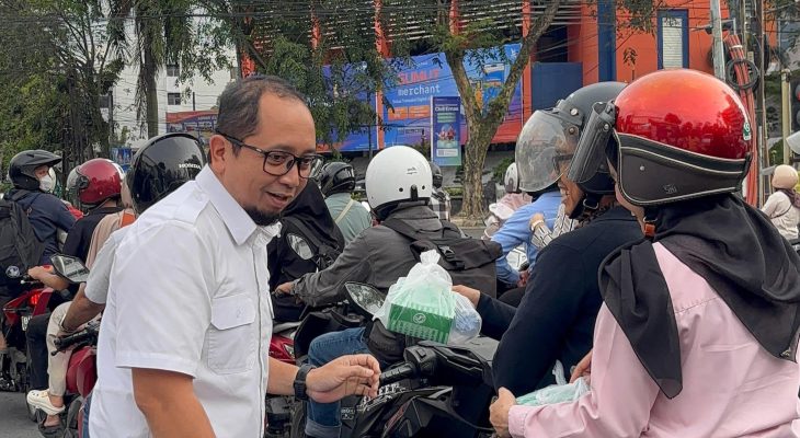 Hari ke-12 Ramadan, PGN Area Medan Hangatkan Jalan Imam Bonjol dengan Takjil Gratis.