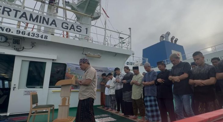 Pelaut Pertamina Patra Niaga Rayakan Idulfitri di Laut, Pastikan Pasokan Energi Nasional Aman
