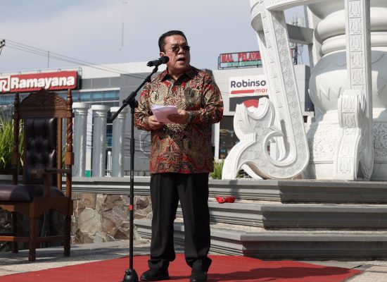 Wali Kota Wesly Sebut Jumat Agung Momen Puncak Perenungan Kisah Pengorbanan Yesus Kristus di Kayu Salib