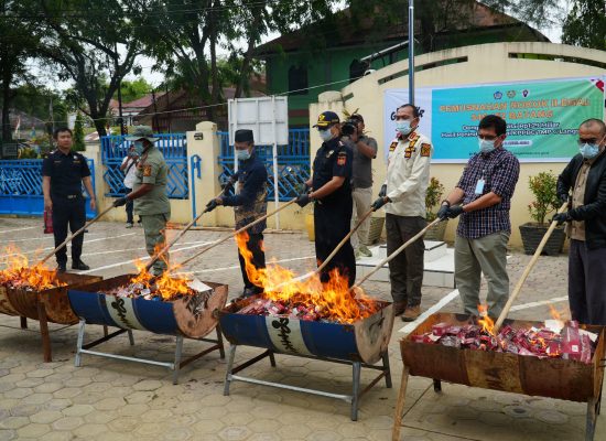 Bea Cukai Langsa Musnahkan 545 Ribu Batang Rokok Ilegal Senilai Rp1,29 Miliar