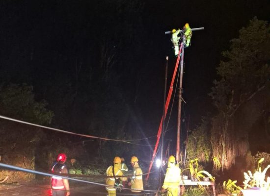 PLN Gerak Cepat Pulihkan Listrik di Parapat Usai Diterjang Cuaca Ekstrem