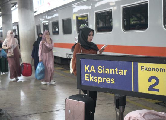 Penumpang KA Siantar Ekspres Naik 17 Persen, Dukung Program One Day No Car di Sumut