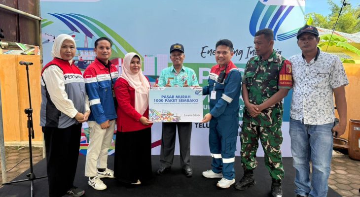 1.000 Paket Sembako Murah Disalurkan Pertamina Patra Niaga untuk Warga Padang