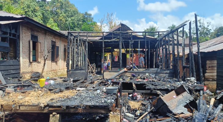 Duka di Batu Madingding: Tiga Rumah dan Satu Gudang Hangus Dilalap Si Jago Merah