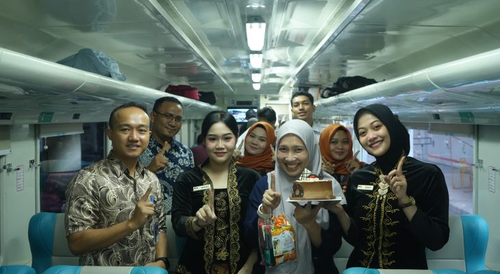 Nuansa Adat dan Fitur Female Seat Map Warnai Perayaan Hari Kartini di KAI Sumut