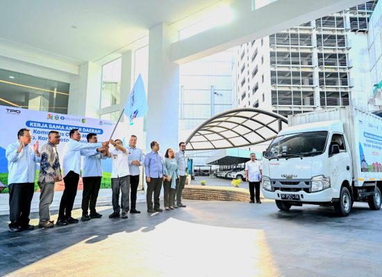 Pelepasan Pengiriman Cabai Merah Keriting Karo ke Palangka Raya melalui Kerja Sama Antar Daerah