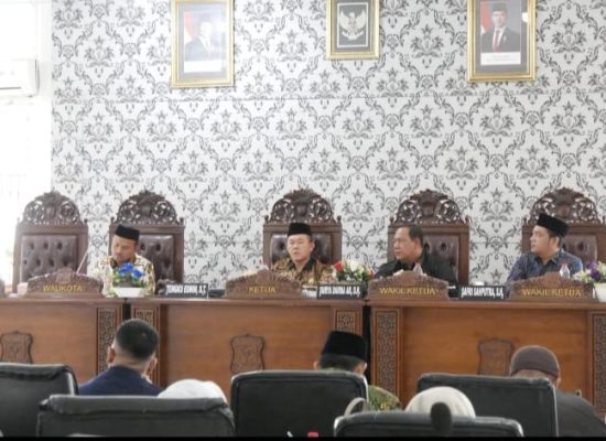 Wali Kota Hadiri Rapat Paripurna Penyampaian Rekomendasi DPRD Terhadap LKPJ TA 2025