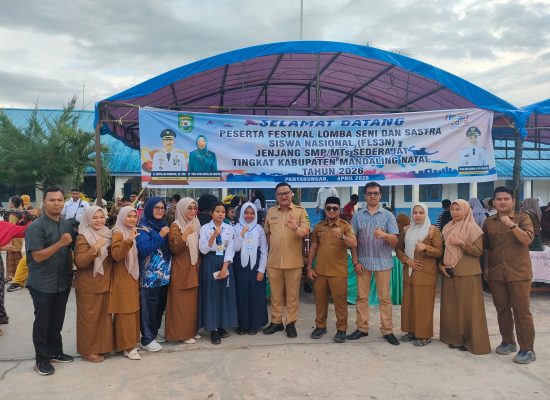 Sabet Juara 1 Menulis Cerita FLS3N, SMPN 1 Siabu Melaju ke Tingkat Provinsi