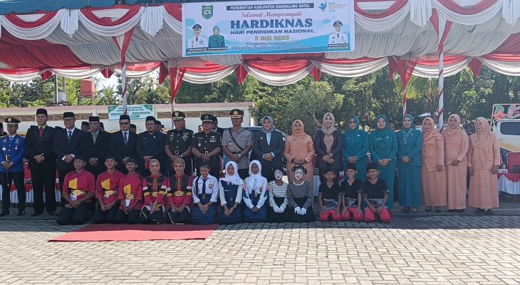 Hardiknas 2026: Wakil Bupati Madina Tekankan Kualitas Pendidikan dan Kesejahteraan Guru