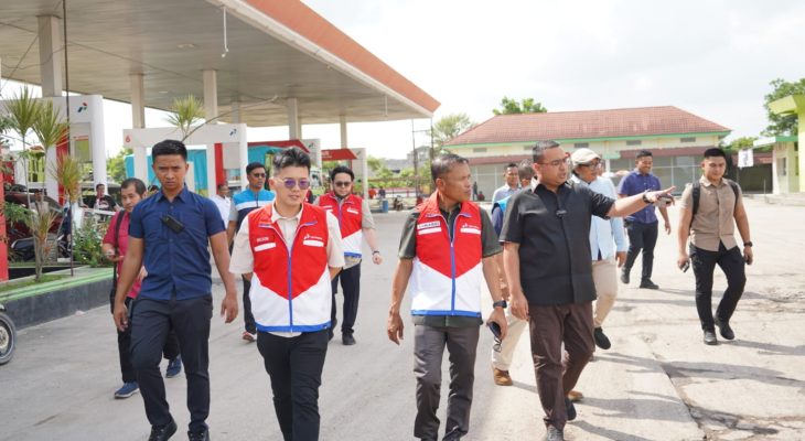 Pertamina, DPR RI, dan BPH Migas Tinjau SPBU di Riau, Pastikan Distribusi BBM Lancar