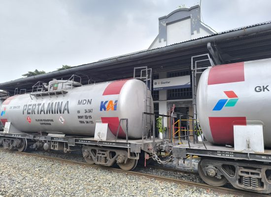 KAI Divre I Sumut Perkuat Stabilitas Energi Lewat Angkutan BBM
