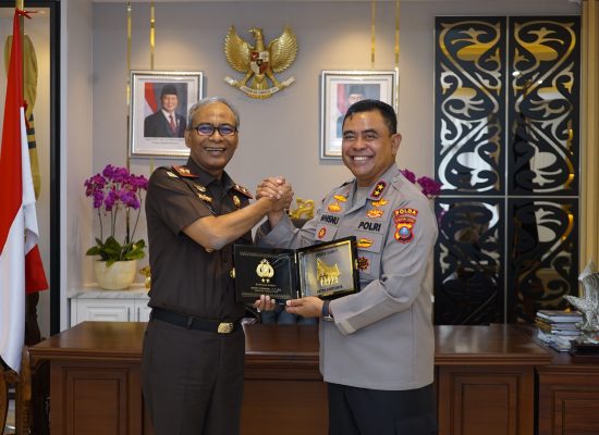 Kajati Sumut Muhibuddin Kunjungi Polda Sumut, Perkuat Sinergitas Penegak Hukum