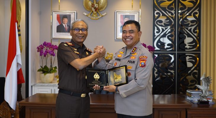 Kajati Sumut Muhibuddin Kunjungi Polda Sumut, Perkuat Sinergitas Penegak Hukum