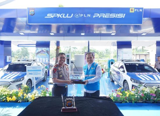 Kapolda Sumut Apresiasi Kemudahan PLN Mobile Saat Coba SPKLU Ultra Fast Charging PLN Presisi