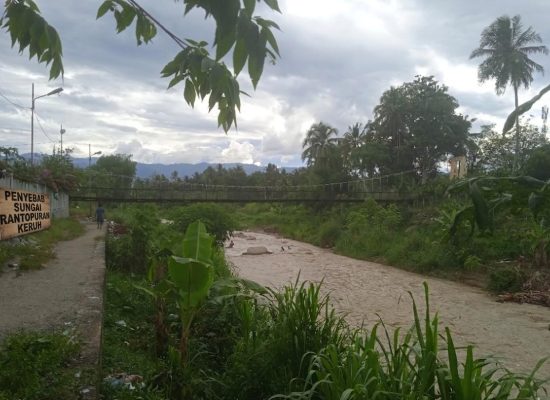 Tiga Hari ke Depan, Kades Se-Gunung Tua Raya Telusuri Penyebab Keruhnya Sungai Rantopuran