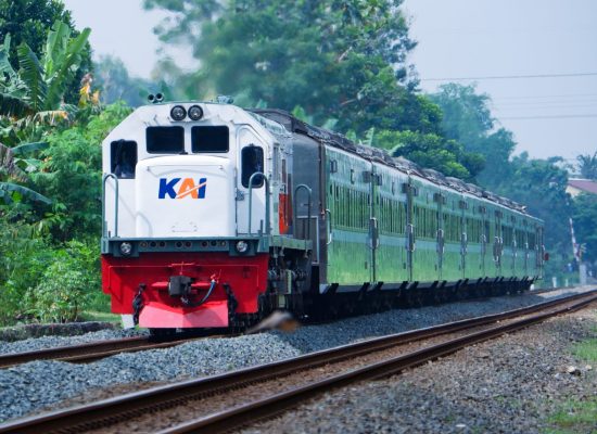 KAI Sumut Tegaskan Kereta Api Pegang Prioritas Tertinggi, Berlaku Juga untuk Kendaraan Prioritas