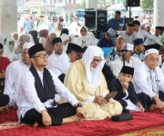 Plh Wali Kota Tanjungbalai Sholat Iduladha Bersama Warga di Lapangan Sultan Abdul Jalil Rahmadsyah