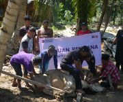 Wujud Kepedulian Pasca-Banjir, KAI Divre I Sumut Salurkan Hewan Kurban ke Aceh Tamiang