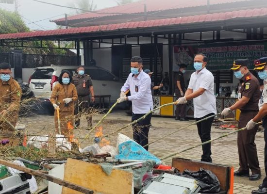 Rutan Labuhan Deli Dukung Pemusnahan Barang Bukti Inkrah sebagai Wujud Penegakan Hukum Transparan