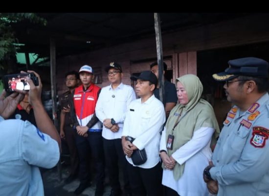 Warga Keluhkan Kelangkaan LPG 3 Kg, Plh Wali Kota Tanjungbalai Sidak Agen dan Pangkalan
