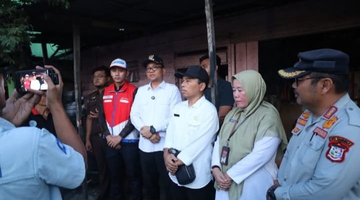 Warga Keluhkan Kelangkaan LPG 3 Kg, Plh Wali Kota Tanjungbalai Sidak Agen dan Pangkalan