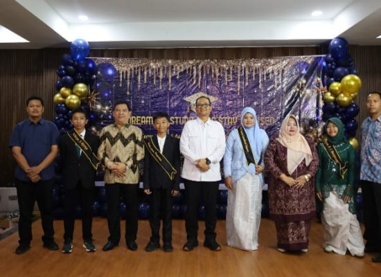 Hadiri Pelepasan Siswa SDN 132406, Plh Wali Kota Tanjungbalai Tekankan Pentingnya Karakter dan Akhlak dalam Pendidikan