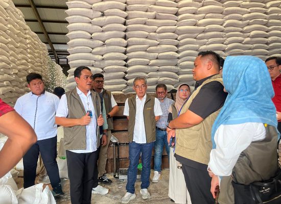 Direktur Bulog Turun Langsung, Pastikan Percepatan Salur Banpang Sumut