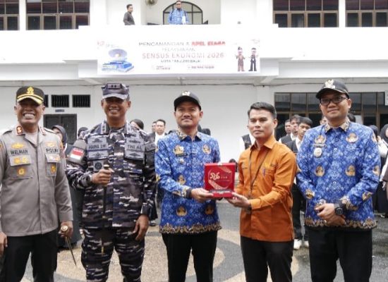 Wali Kota Tanjungbalai Lepas 138 Petugas Sensus Ekonomi 2026, Ajak Masyarakat Berikan Data Akurat
