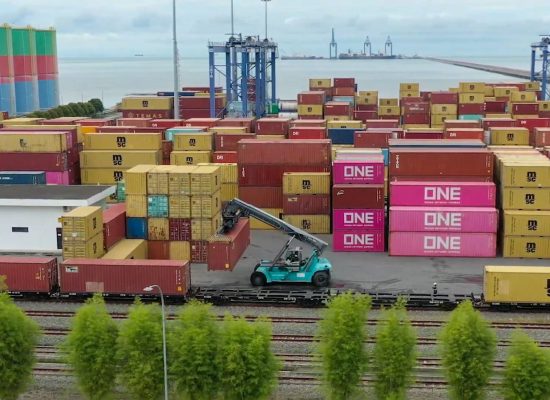Stasiun Kuala Tanjung Perkuat Peran sebagai Integrator Logistik Multimoda di Sumut