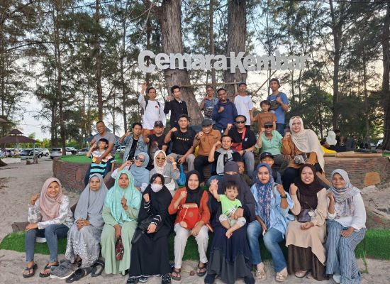CV Mawaddah Gelar Family Gathering di Pantai Cemara Kembar, Pererat Kebersamaan Keluarga Besar Mawaddah Group