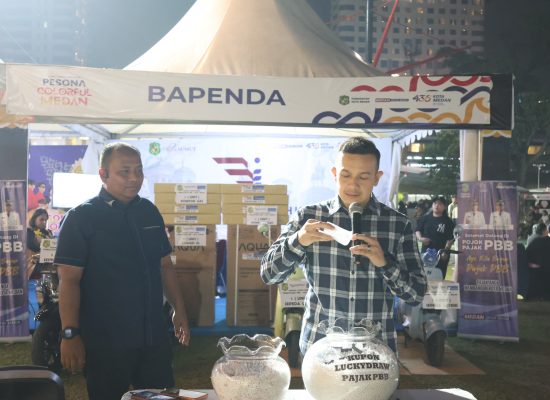 Kemeriahan Pesona Colorful Medan 2026: Bapenda Kota Medan Undi Hadiah Gebyar PBB dan Opsen PKB