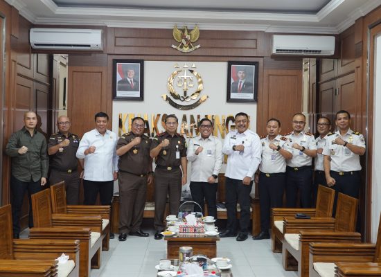 Perkuat Sinergitas, Kakanwil Imigrasi Sumut Audiensi ke Kejati Sumut