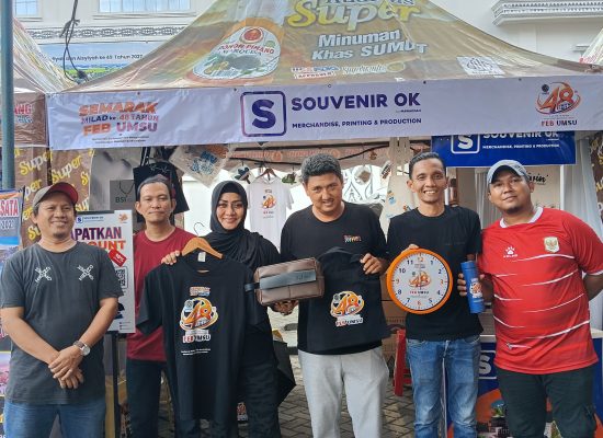Dukung Produk Lokal, Anggota DPRD Kota Medan Apresiasi SOUVENIR OK sebagai Mitra Industri Kreatif