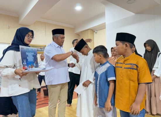 Perkuat Nilai Kepedulian dan Keselamatan, Pelindo Regional 1 Santuni 100 Anak Yatim Piatu