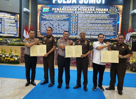 Kajati dan Kapolda Sumut Teken Pakta Integritas, Perkuat Sinergi Penegakan Hukum Berintegritas