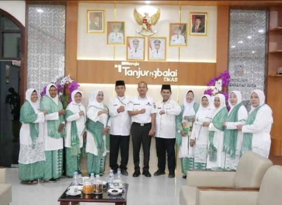 Wali Kota Tanjungbalai Terima Audiensi PD Muslimat Al Washliyah, Perkuat Sinergi Wujudkan Tanjungbalai EMAS