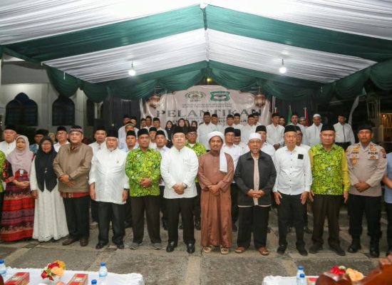 Wali Kota Wesly Ajak DMI Pematangsiantar Memakmurkan Masjid dan Memakmurkan Masyarakat melalui Masjid