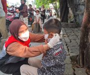 Kabut Asap Kepung Padang, Pertamina Bagikan 2.850 Masker untuk Warga