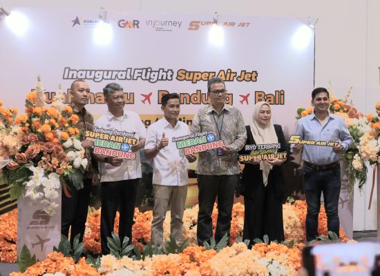 Rute Baru Super Air Jet Kualanamu–Bandung Dibuka, 104 Penumpang di Penerbangan Perdana