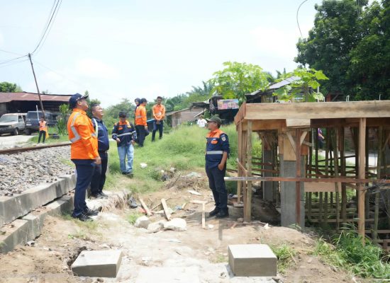 KAI Perkuat Keselamatan Perlintasan Sebidang di Sumut, Bangun 12 Pos Jaga