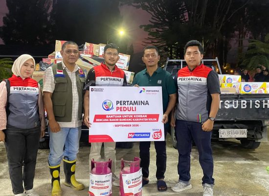 Peduli Korban Banjir Bandang Solok, Pertamina Patra Niaga Bantu Warga Terdampak