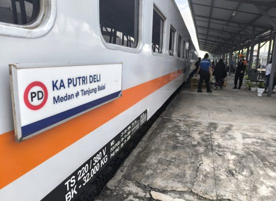 KA Putri Deli Sempat Berhenti Usai Berangkat, KAI Tegaskan Kereta Api Tidak Tergelincir
