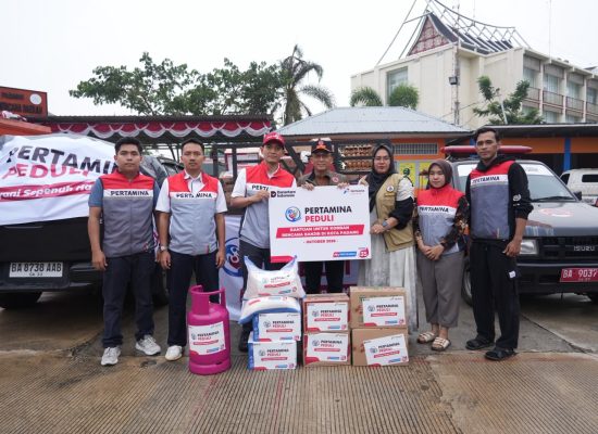 Pertamina Patra Niaga Gerak Cepat, Kembali Salurkan Bantuan Masyarakat Terdampak Bencana Banjir Bandang di Kota Padang